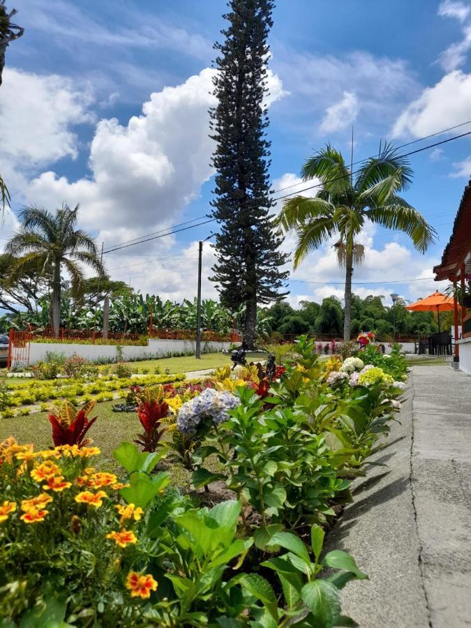 Hotel Campestre La Floresta Puerto Espejo Exteriör bild