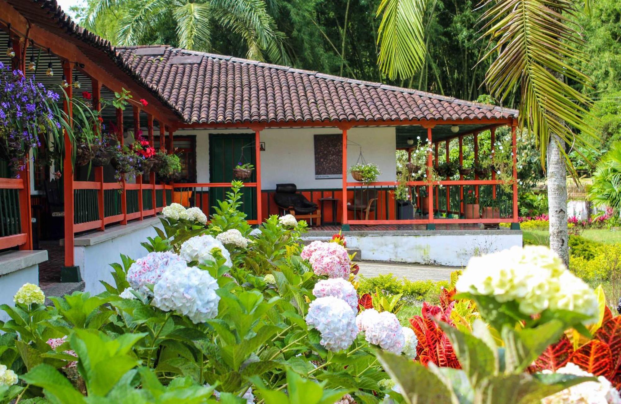 Hotel Campestre La Floresta Puerto Espejo Exteriör bild