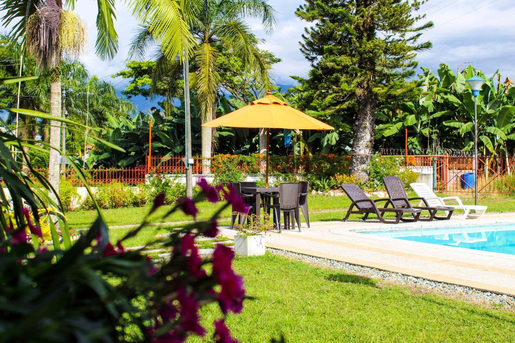 Hotel Campestre La Floresta Puerto Espejo Exteriör bild