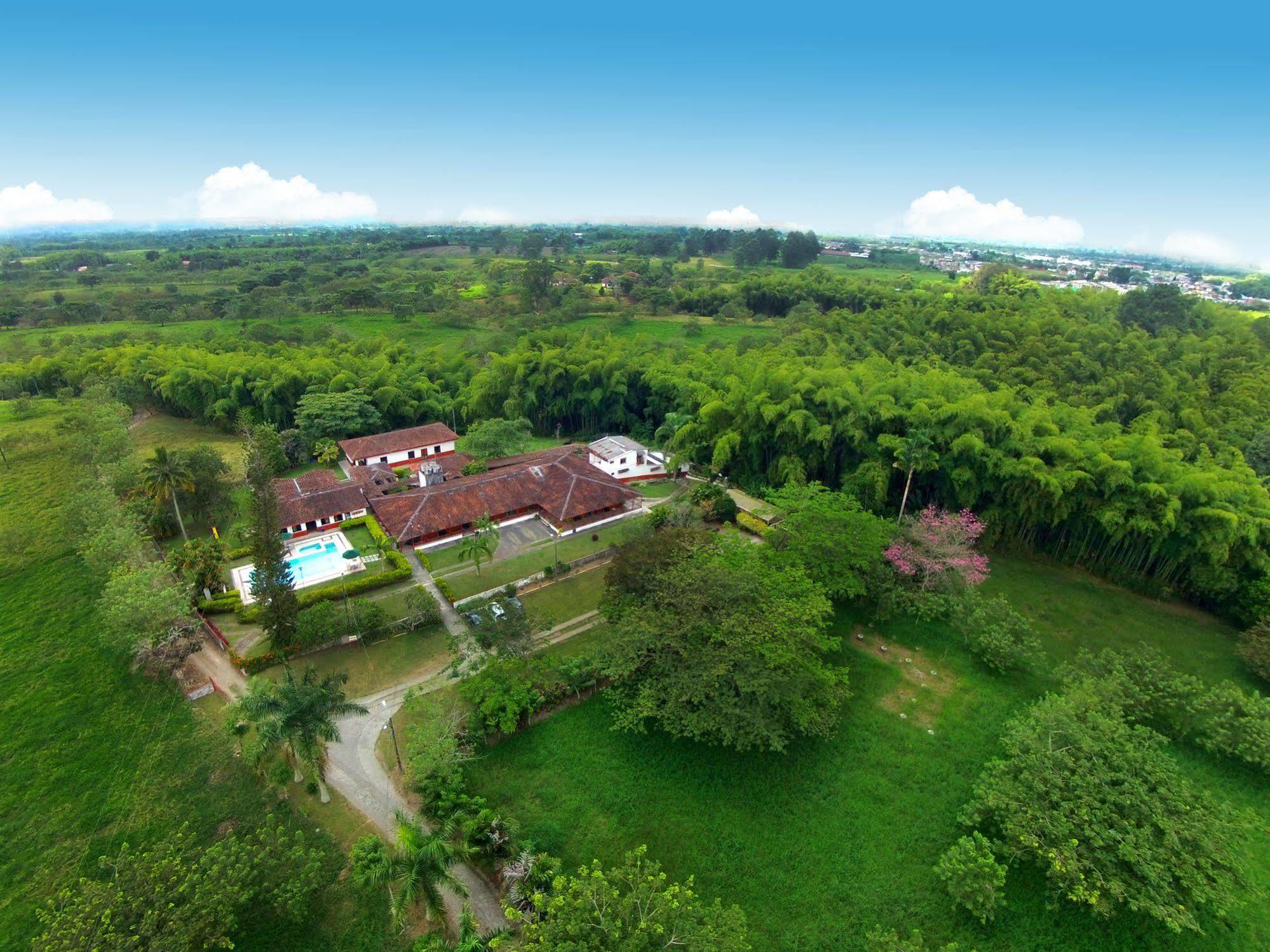 Hotel Campestre La Floresta Puerto Espejo Exteriör bild
