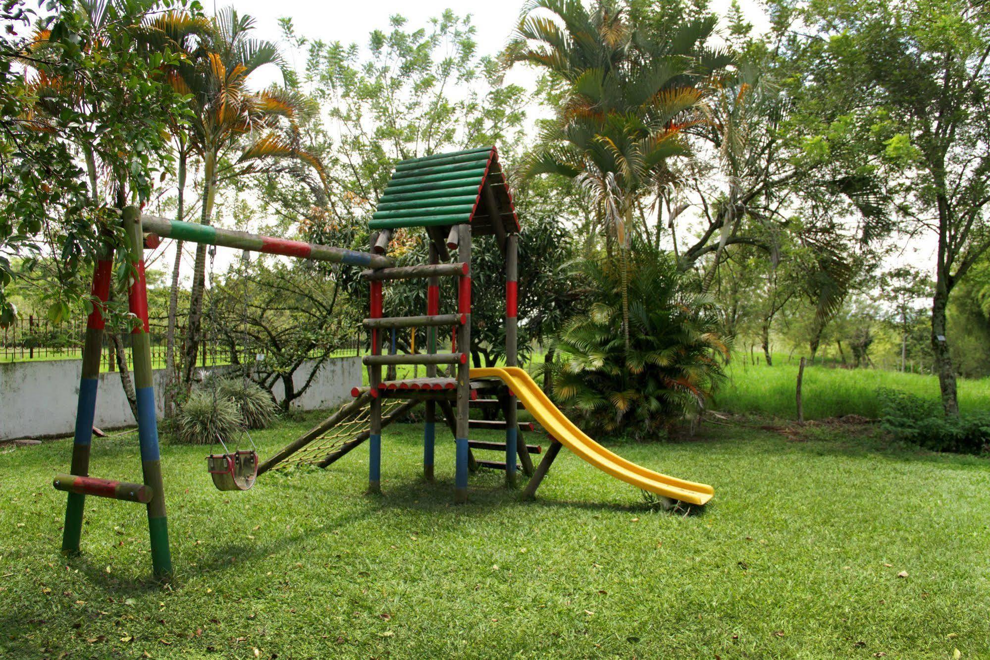 Hotel Campestre La Floresta Puerto Espejo Exteriör bild