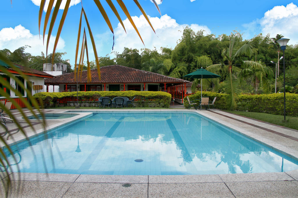 Hotel Campestre La Floresta Puerto Espejo Exteriör bild